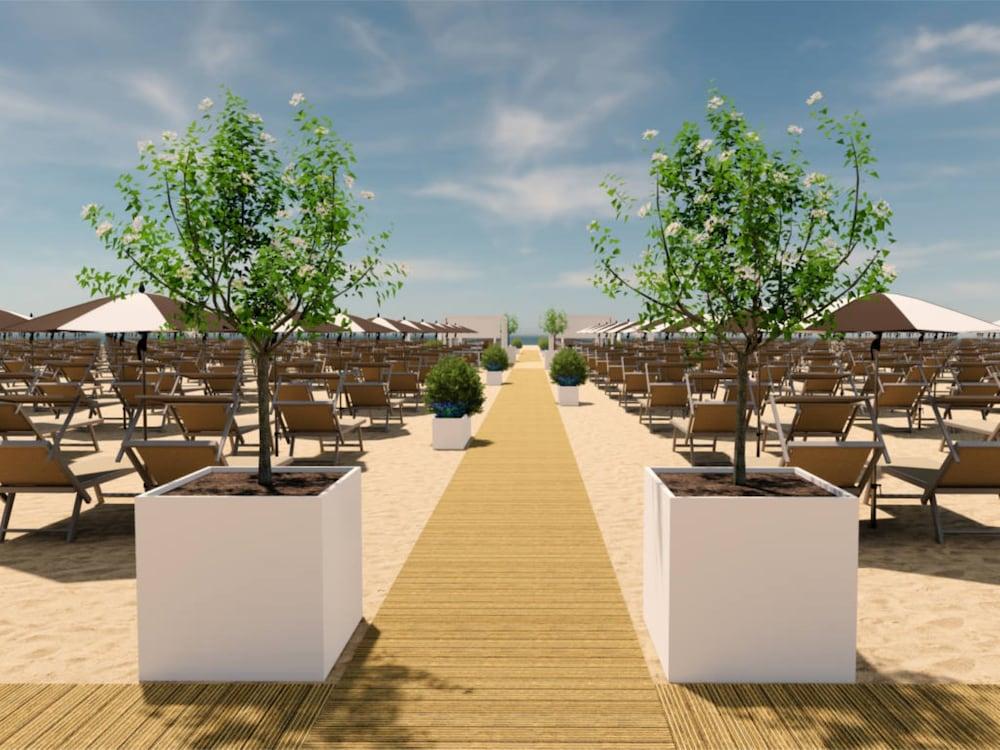 Hotel Palace Bibione Buitenkant foto