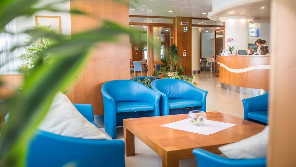 Hotel Palace Bibione Buitenkant foto