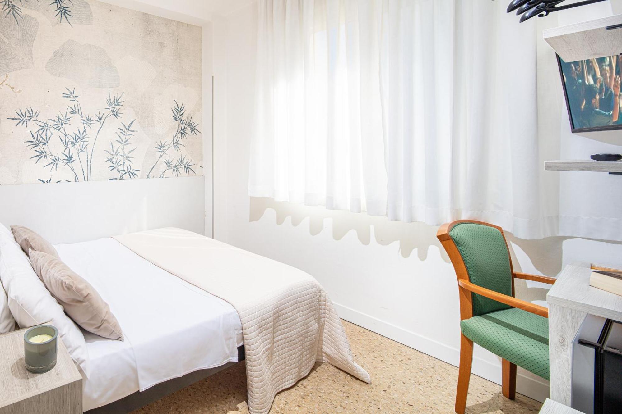 Hotel Palace Bibione Buitenkant foto
